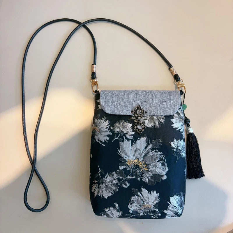 Small Celllphone Bags Chinese National Silk Embroidery Vertical Model Crossbody Bag