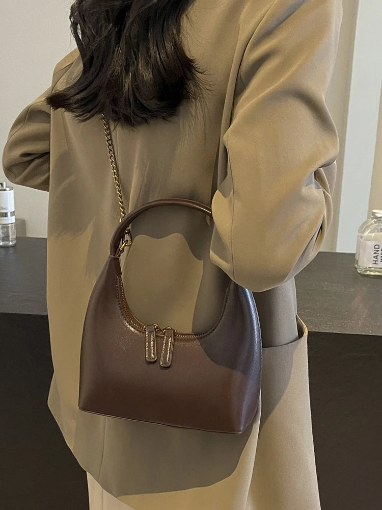 Ele Chain Handle  Bag Versatile Simple Design Moon ape Handbag for Young Women PU Leather Zipper Closure Crossbody Bag